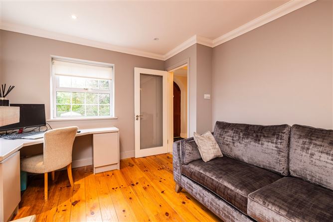 2 Sycamore Hill, The Square, Donabate, Co. Dublin