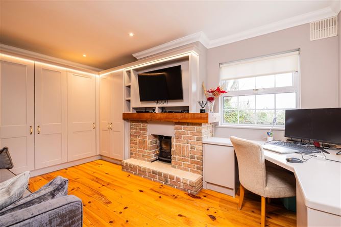 2 Sycamore Hill, The Square, Donabate, Co. Dublin