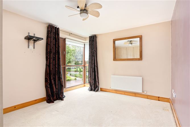 Apartment 1, Castlegate Dene, Adamstown, Dublin