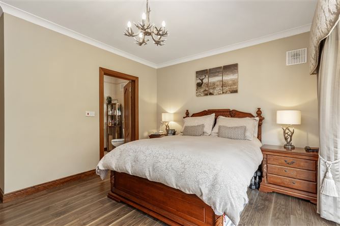 Goodwood House, Knavinstown, Co. Kildare