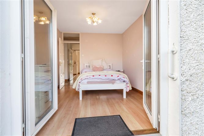 38 College Park, Dunshaughlin, Co. Meath