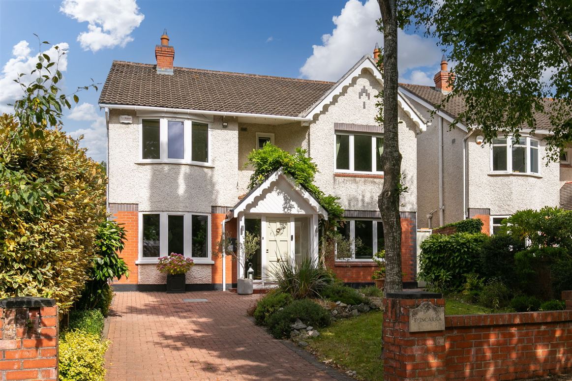 Iniscarra, 1 Carraig Glen, Brennanstown Road, Cabinteely, Dublin 18