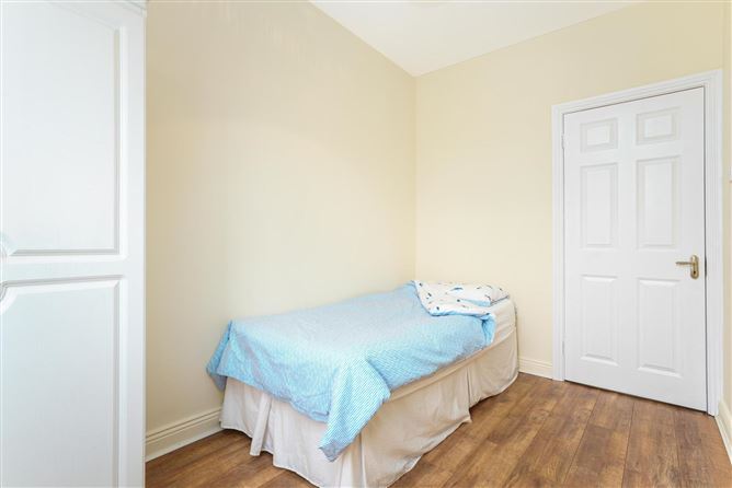 Photo 19 of 32 — 21 Waterville Terrace, Blanchardstown, Dublin 15, D15W992