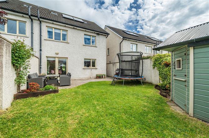 https://photos-a.propertyimages.ie/media/9/0/5/5009509/ee1e9c06-44ed-4d4a-8ad9-306dbcfc5ca6_l.jpg
