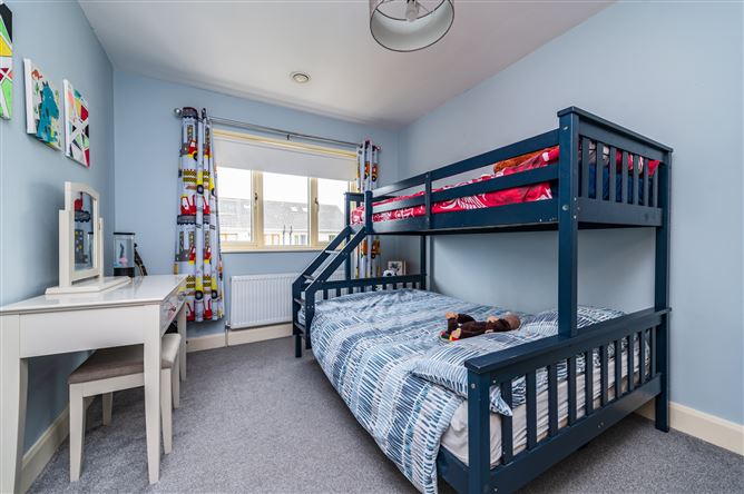 https://photos-a.propertyimages.ie/media/9/0/5/5009509/ee1e9c06-44ed-4d4a-8ad9-306dbcfc5ca6_l.jpg