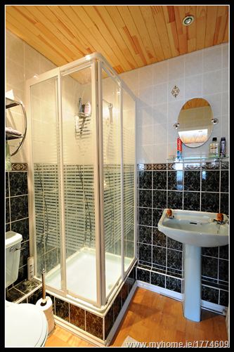 Photo 12 of 21 — 6 WOODLAWN VIEW, Santry, Dublin 9