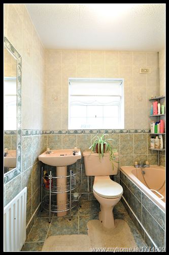 Photo 15 of 21 — 6 WOODLAWN VIEW, Santry, Dublin 9