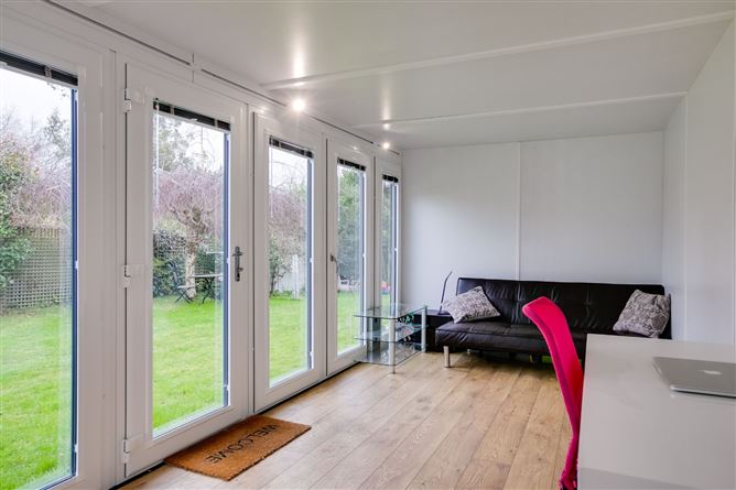 50 Riverside Drive, Castlepark, Rathfarnham, Dublin 14
