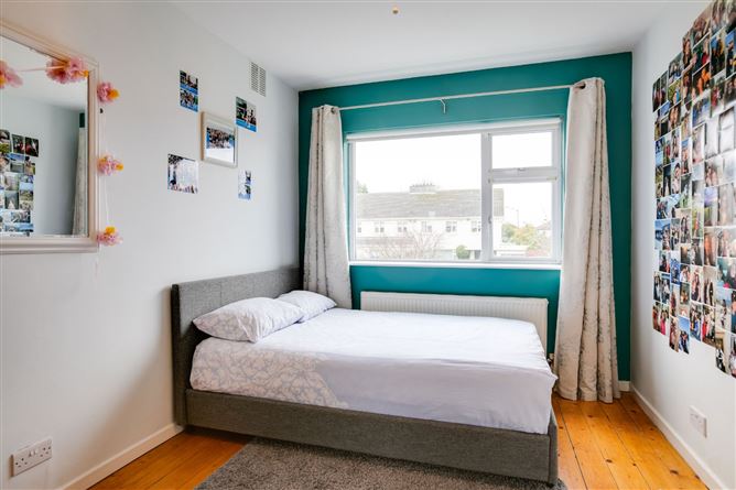 50 Riverside Drive, Castlepark, Rathfarnham, Dublin 14