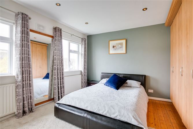 50 Riverside Drive, Castlepark, Rathfarnham, Dublin 14