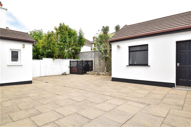 6 Woodfield, Cappagh Road, Barna, Galway