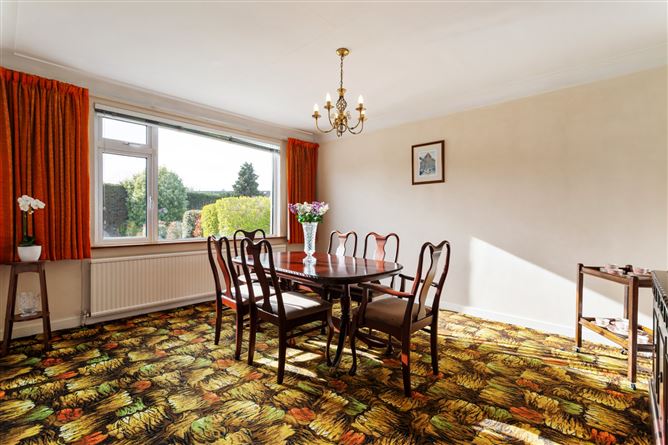 10 Oak Lawn, Castleknock, Dublin 15