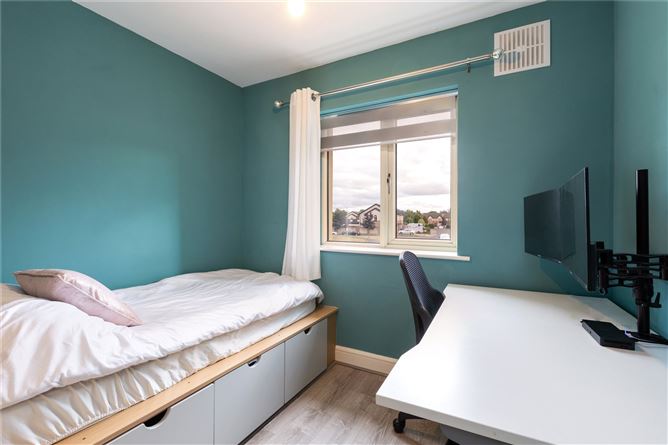6 The Grove, Newtown Hall, Maynooth, Co. Kildare