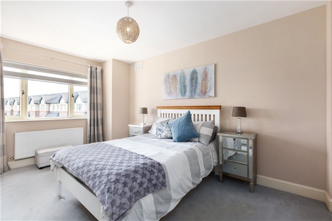 6 The Grove, Newtown Hall, Maynooth, Co. Kildare