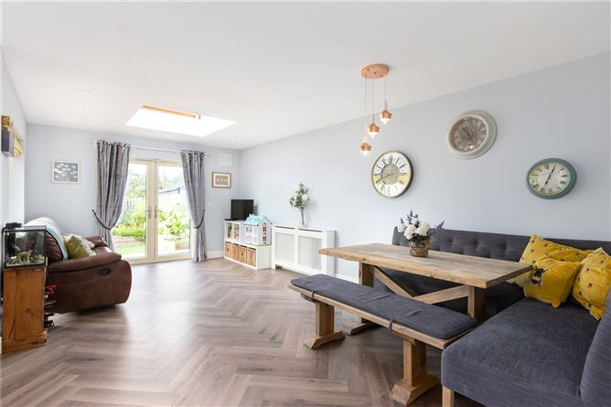6 The Grove, Newtown Hall, Maynooth, Co. Kildare