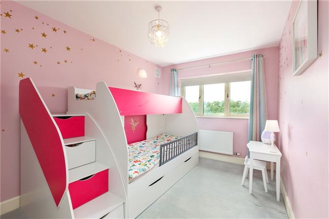 6 The Grove, Newtown Hall, Maynooth, Co. Kildare
