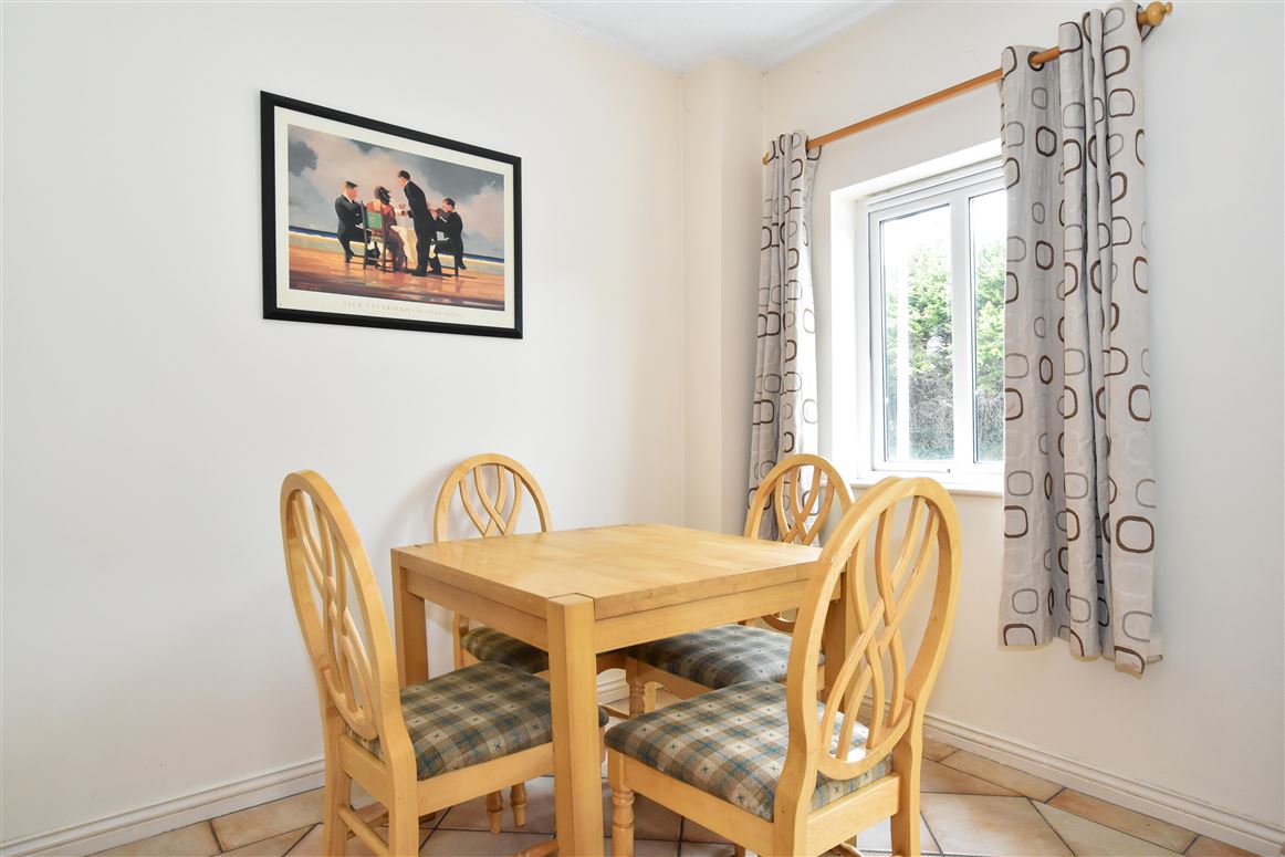 38 Gleann Noinin, College Road, Galway City 38 Gleann Noinin, College Road, Galway City