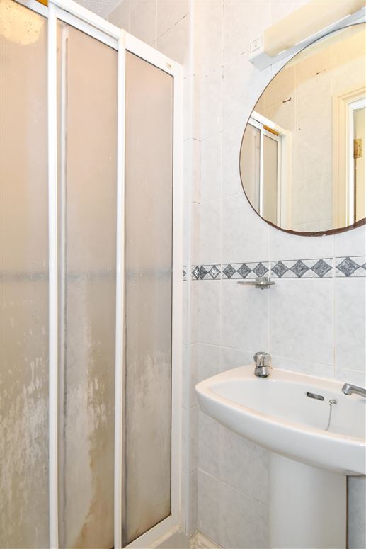 38 Gleann Noinin, College Road, Galway City 38 Gleann Noinin, College Road, Galway City