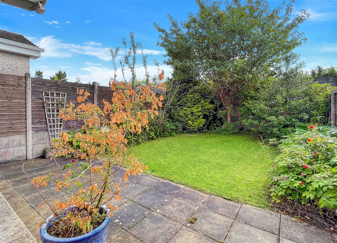 220 Ros Caoin, Roscam, Galway City 220 Ros Caoin, Roscam, Galway City