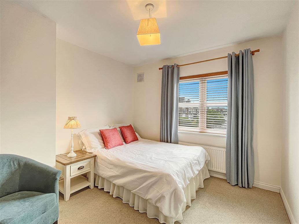 220 Ros Caoin, Roscam, Galway City 220 Ros Caoin, Roscam, Galway City