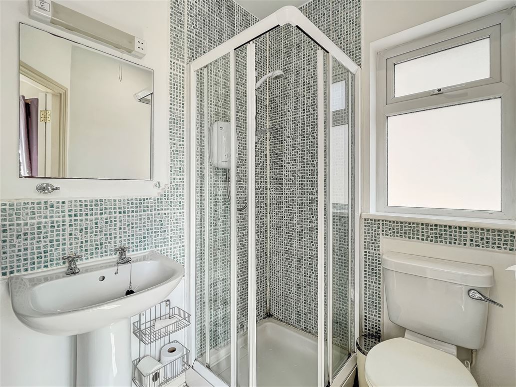 220 Ros Caoin, Roscam, Galway City 220 Ros Caoin, Roscam, Galway City