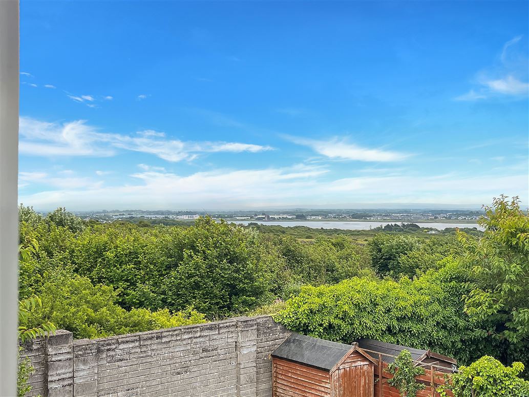 220 Ros Caoin, Roscam, Galway City 220 Ros Caoin, Roscam, Galway City