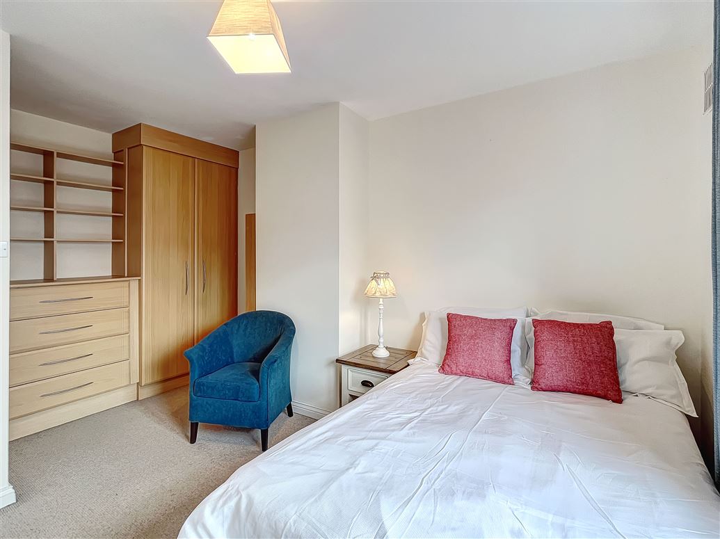 220 Ros Caoin, Roscam, Galway City 220 Ros Caoin, Roscam, Galway City