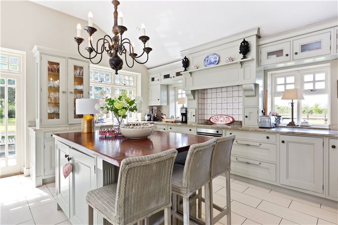 Thistledown, Liffey View, Newtown, Celbridge, Co. Kildare