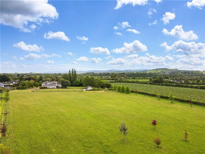 Thistledown, Liffey View, Newtown, Celbridge, Co. Kildare