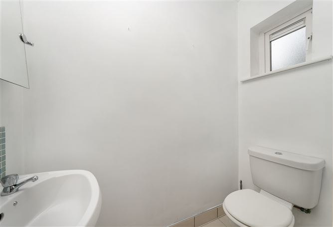 12 Brindley Park Court, Ashbourne