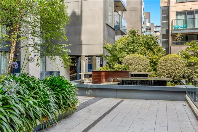 33 Hanover Dock, Grand Canal Dk, Dublin 2