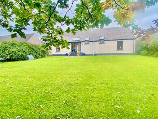 11 Kinnegar Close, Rathmullan, Donegal