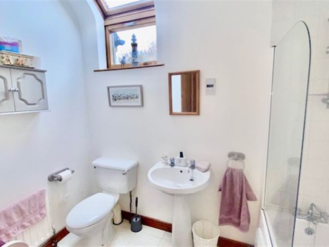 11 Kinnegar Close, Rathmullan, Donegal