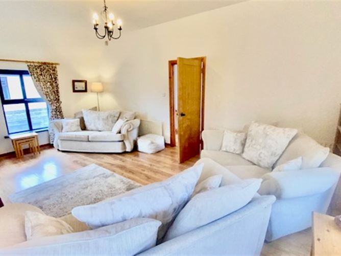 11 Kinnegar Close, Rathmullan, Donegal
