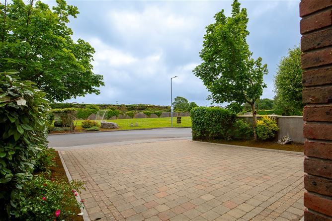 Photo 26 of 30 — 15 Clybaun Court, Clybaun Road, Knocknacarra, Galway City