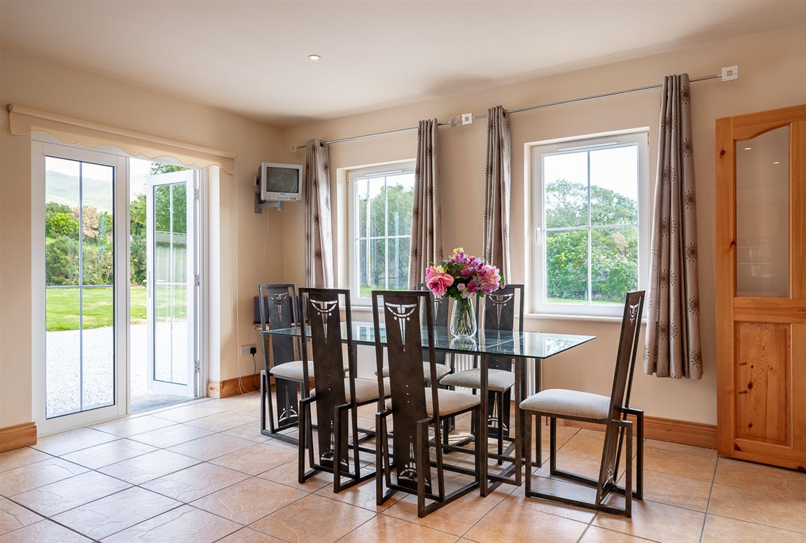 Clogherane, Lauragh Upper, Kenmare, Co. Kerry, V93 Y681