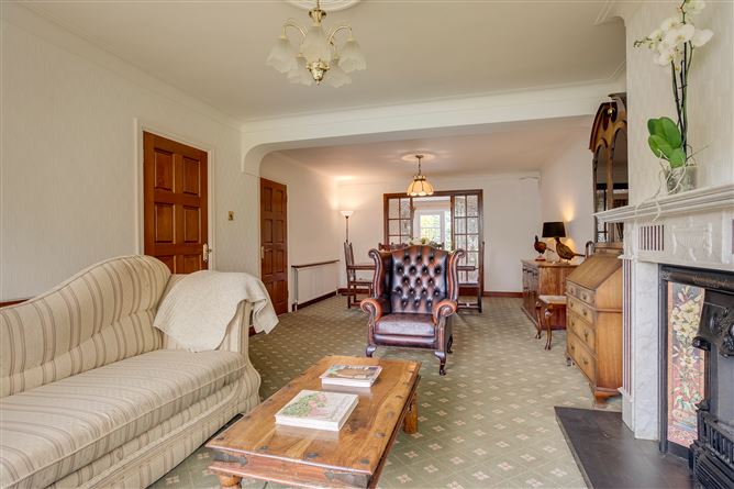 Linda Vistabh, 15 Edenbrook Park, Rathfarnham, Dublin 14