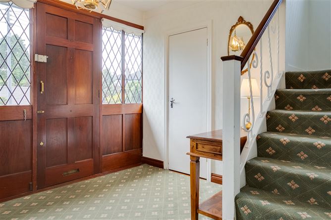 Linda Vistabh, 15 Edenbrook Park, Rathfarnham, Dublin 14