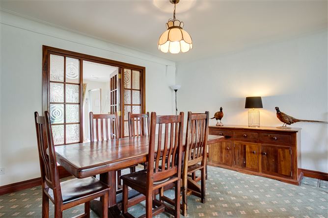 Linda Vistabh, 15 Edenbrook Park, Rathfarnham, Dublin 14