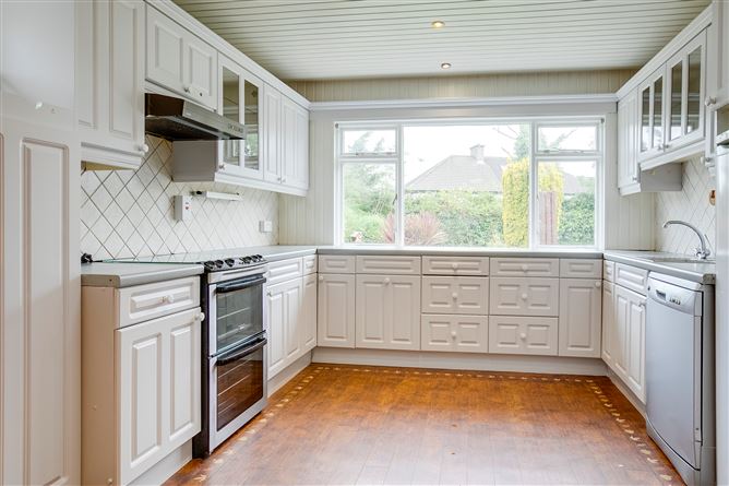 Linda Vistabh, 15 Edenbrook Park, Rathfarnham, Dublin 14