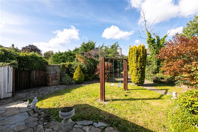 Linda Vistabh, 15 Edenbrook Park, Rathfarnham, Dublin 14
