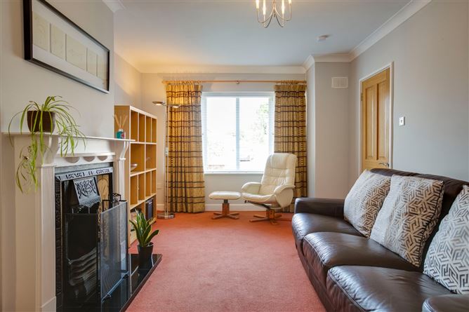 83 Grangebrook Avenue, Rathfarnham, Dublin 16