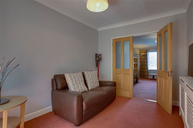 83 Grangebrook Avenue, Rathfarnham, Dublin 16