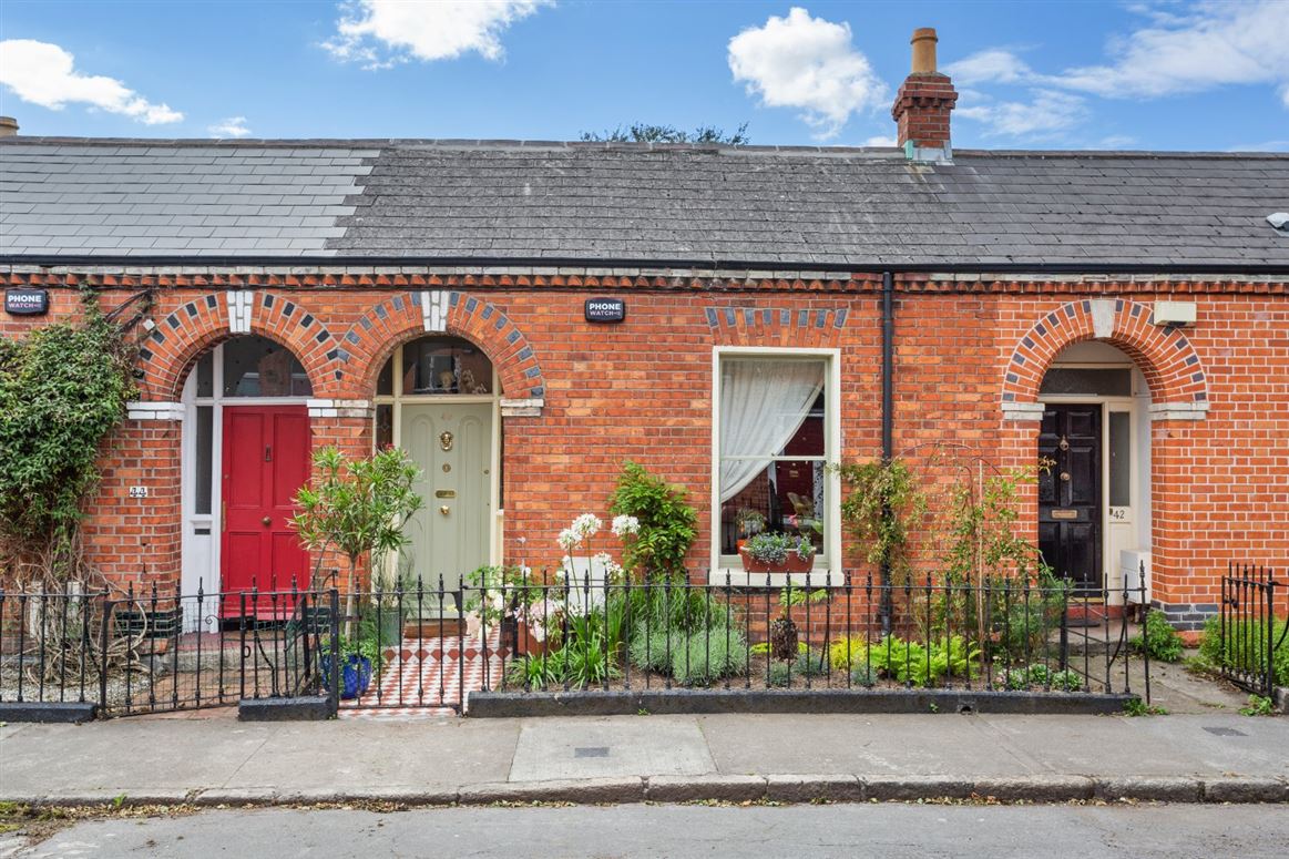 43 St. Alban's Road, Off South Circular Road, Dublin 8