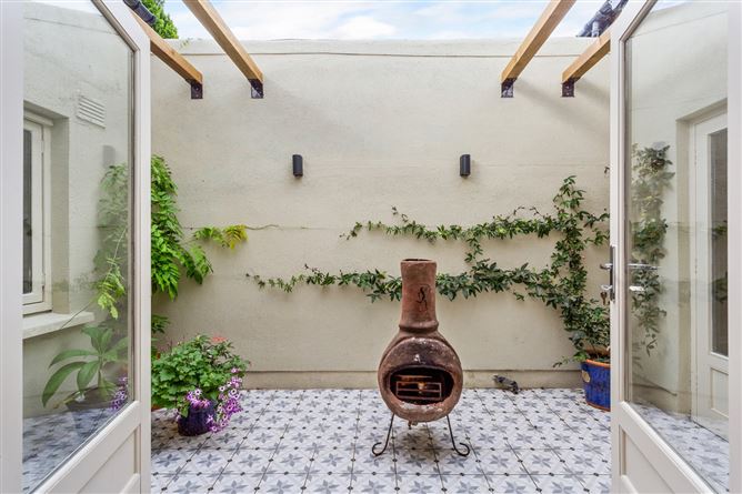 43 St. Alban's Road, Off South Circular Road, Dublin 8