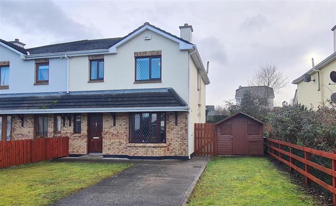 Main image for 62 Oaklands, Summerhill, Carrick-on-Shannon, Co. Leitrim