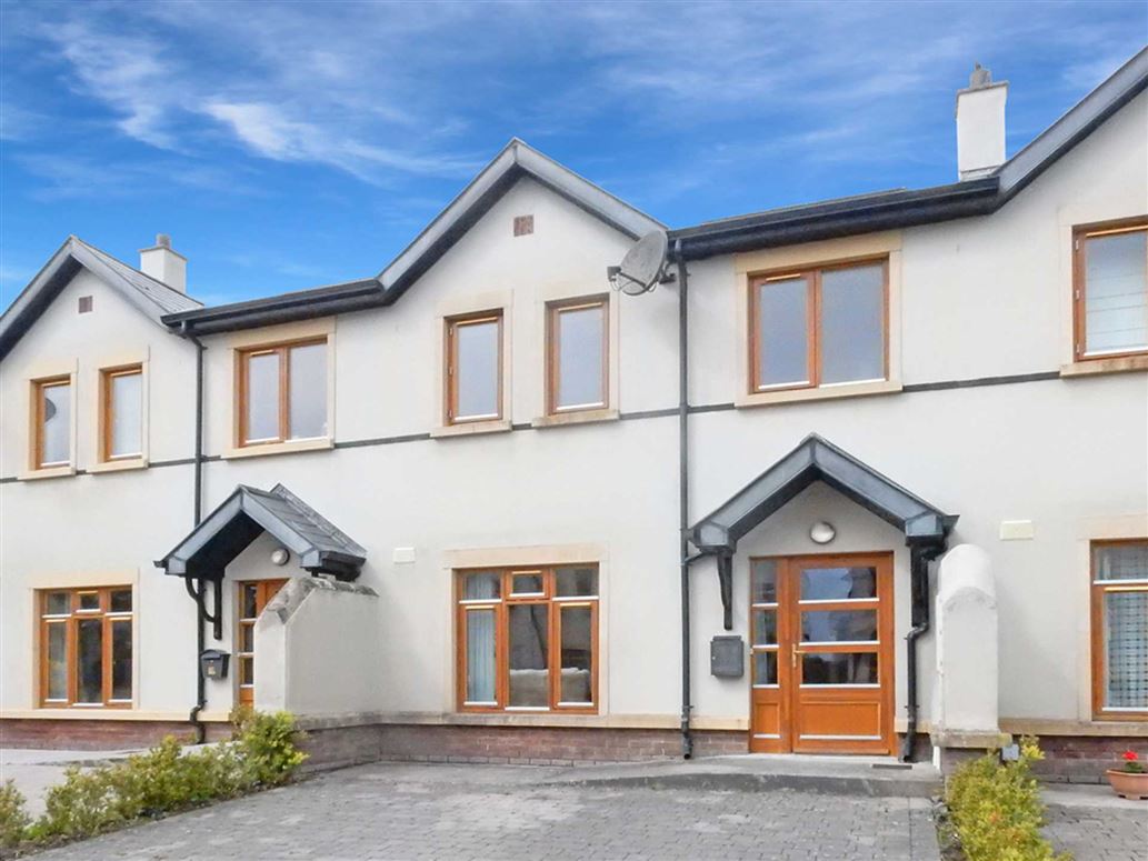72 Cluain Ros Leamhain, Tulla Road, Ennis, County Clare DNG O
