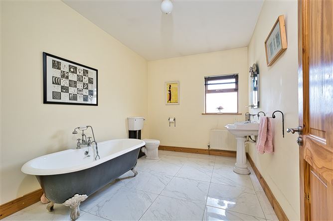 Mandalay, Barrogstown, Maynooth, Kildare