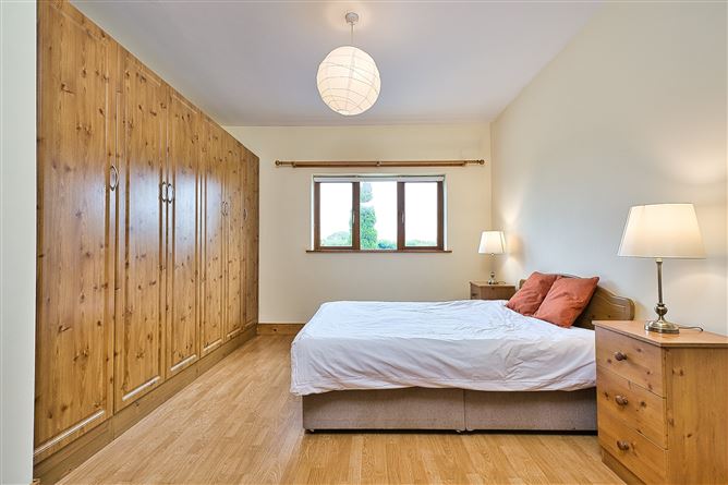 Mandalay, Barrogstown, Maynooth, Kildare