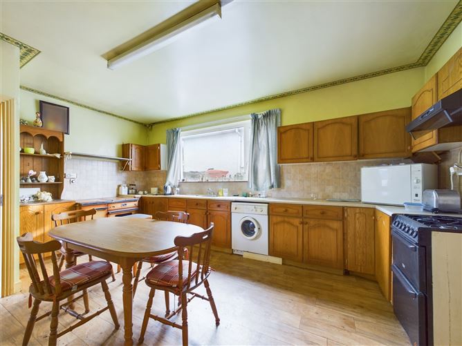 Bergamo, 2 Moyne Road, Thurles, Co. Tipperary